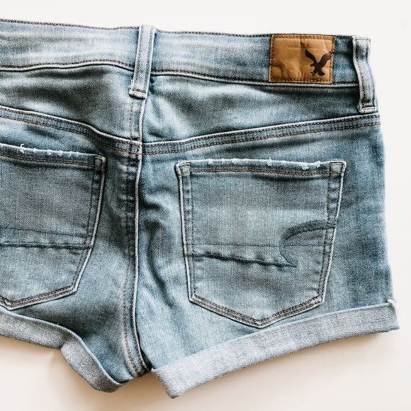 American Eagle Hi Rise Shortie Shorts 4 - Picture 3 of 6